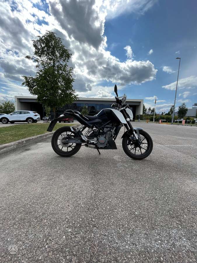 KTM Duke 125cc, street / classic