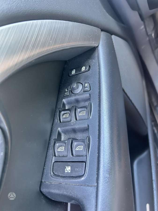 Volvo S80, 2.4 l., Седан