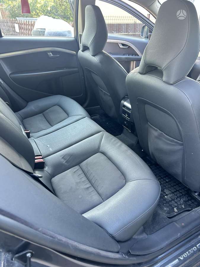 Volvo S80, 2.4 l., Седан