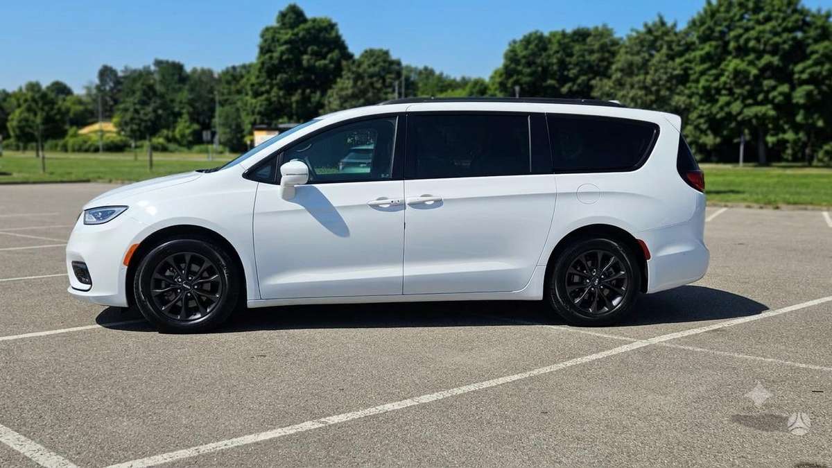 Chrysler Pacifica, 3.6 l., Минивэн
