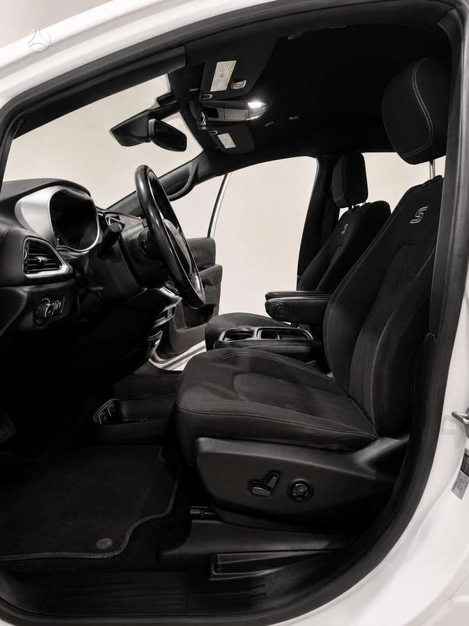 Chrysler Pacifica, 3.6 l., Минивэн