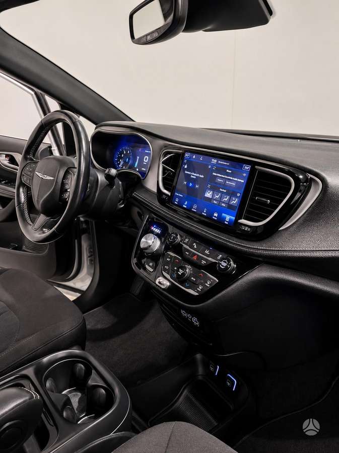 Chrysler Pacifica, 3.6 l., Минивэн