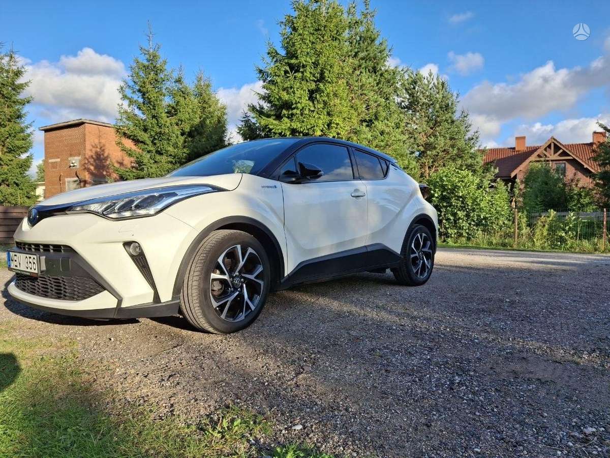 Toyota C-HR - 4