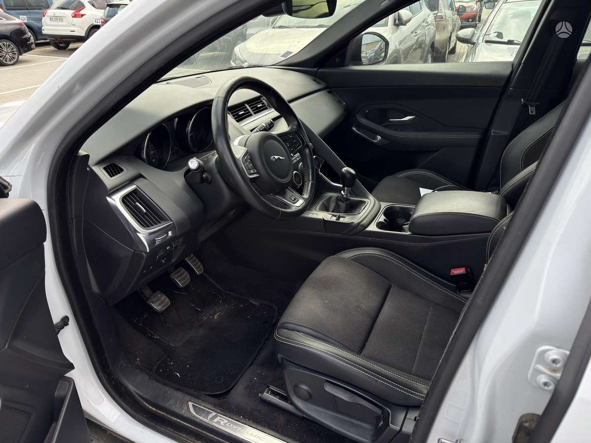 Jaguar E-Pace, 2.0 l., off-road / crossover