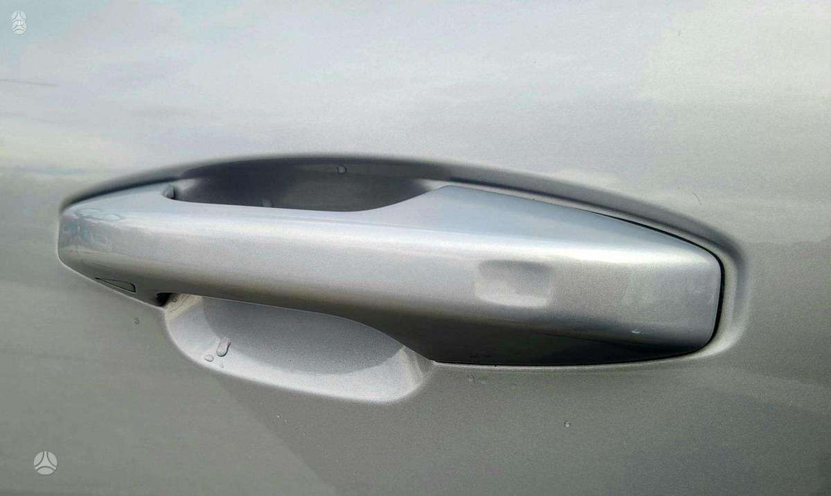 Volvo XC40 - 10