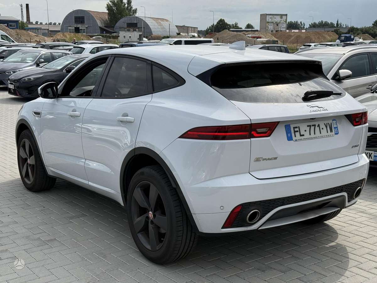 Jaguar E-Pace, 2.0 l., off-road / crossover