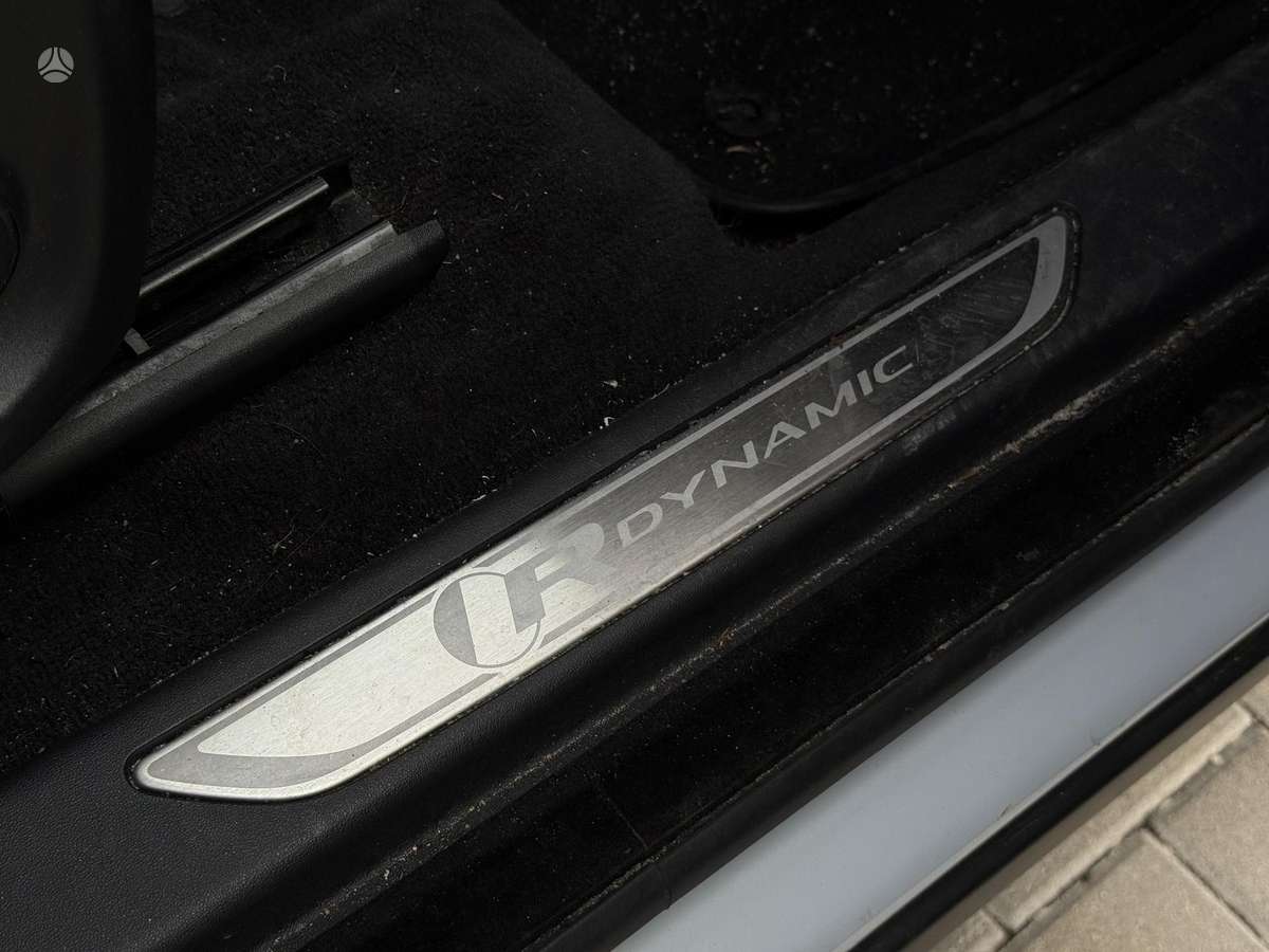 Jaguar E-Pace, 2.0 l., Внедорожник / Кроссовер