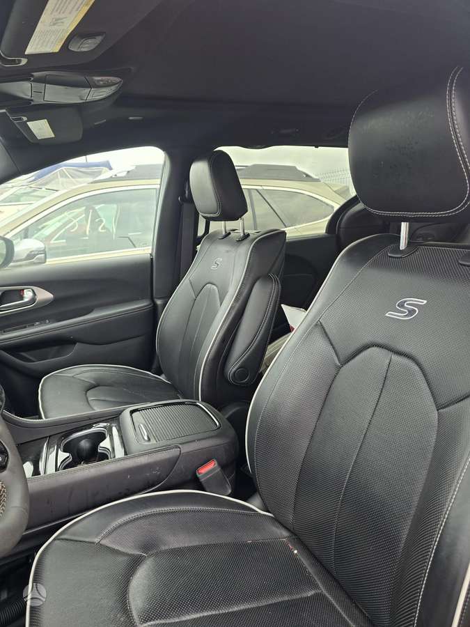 Chrysler Pacifica, 3.6 l., Минивэн