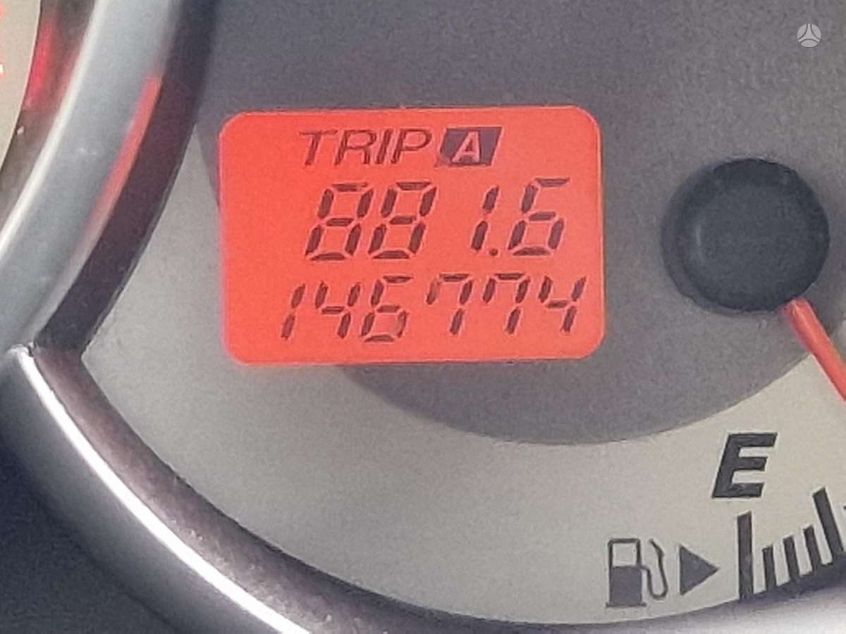 Mazda 3, 1.6 l., hatchback