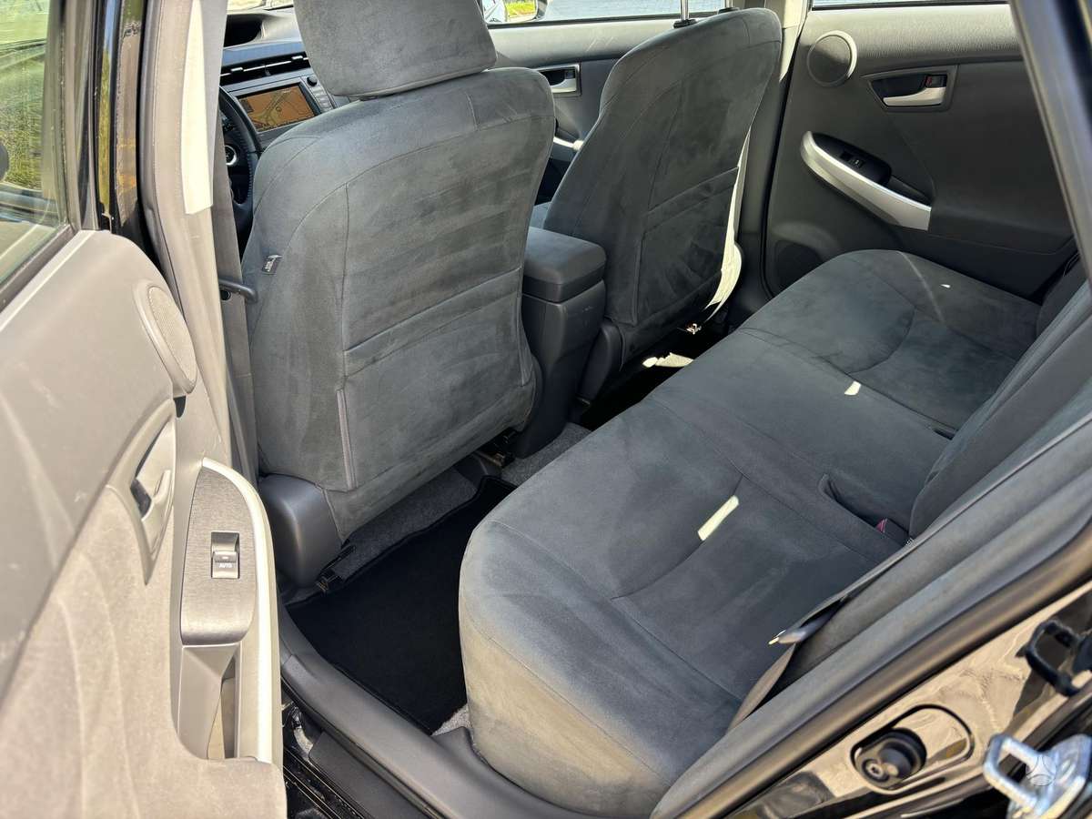 Toyota Prius - 9