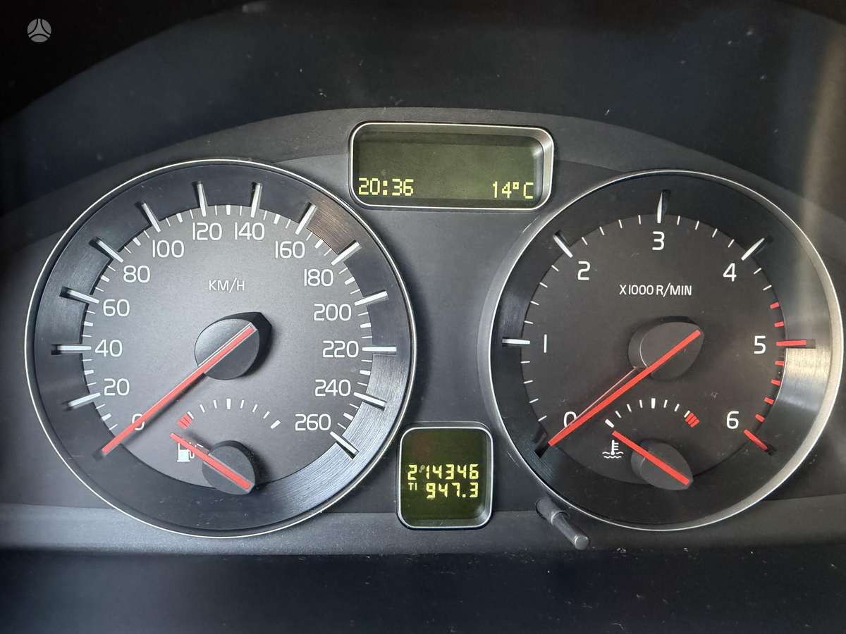 Volvo S40, 2.4 l., Седан