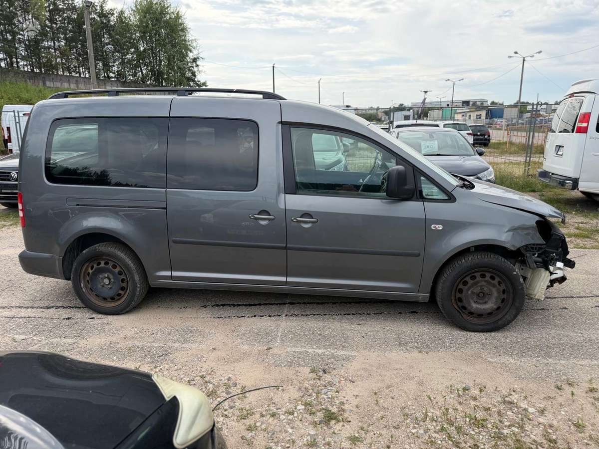 Volkswagen Caddy Maxi - 2