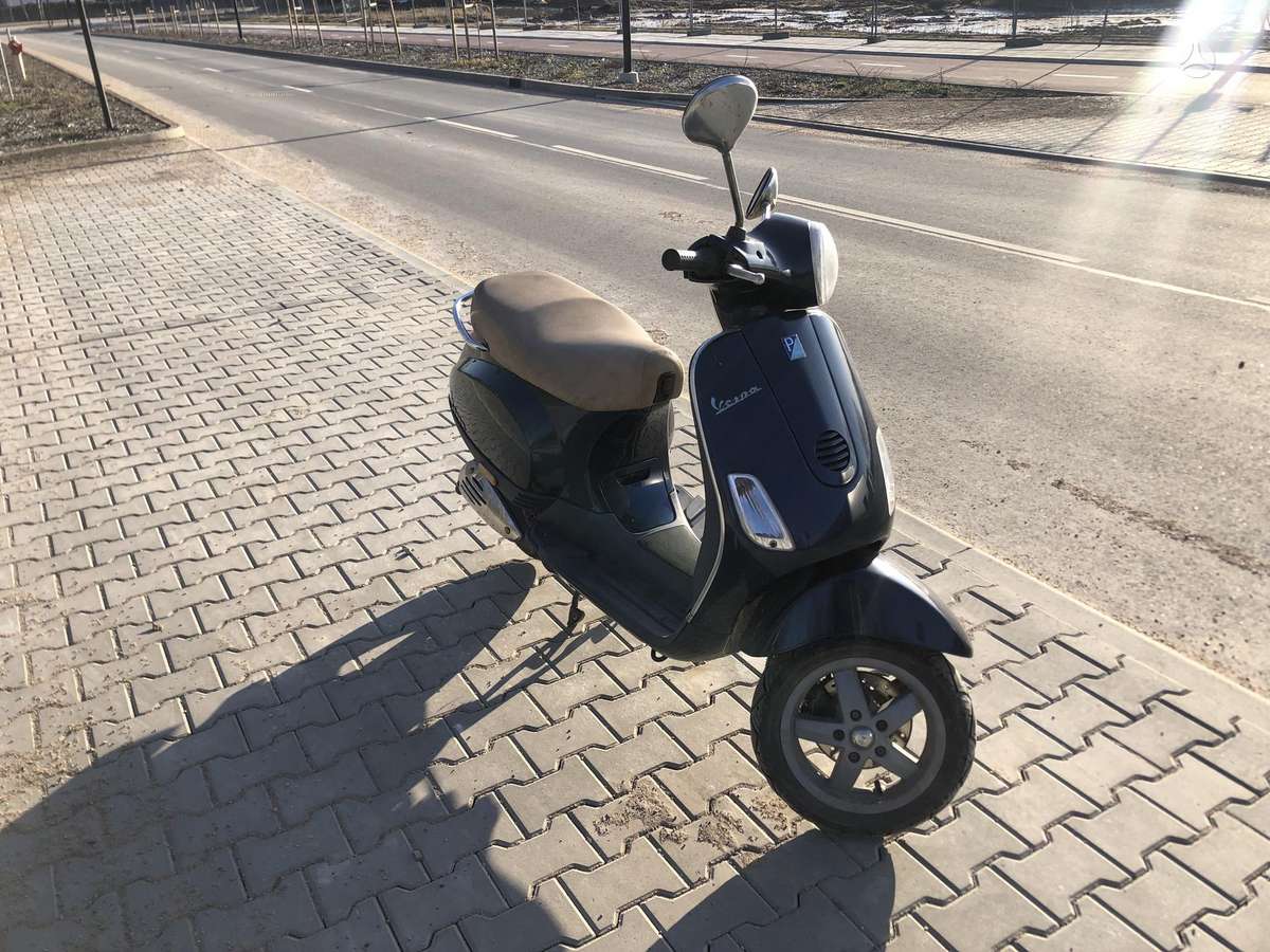 Piaggio Vespa 49cc, мотороллеры / мопеды