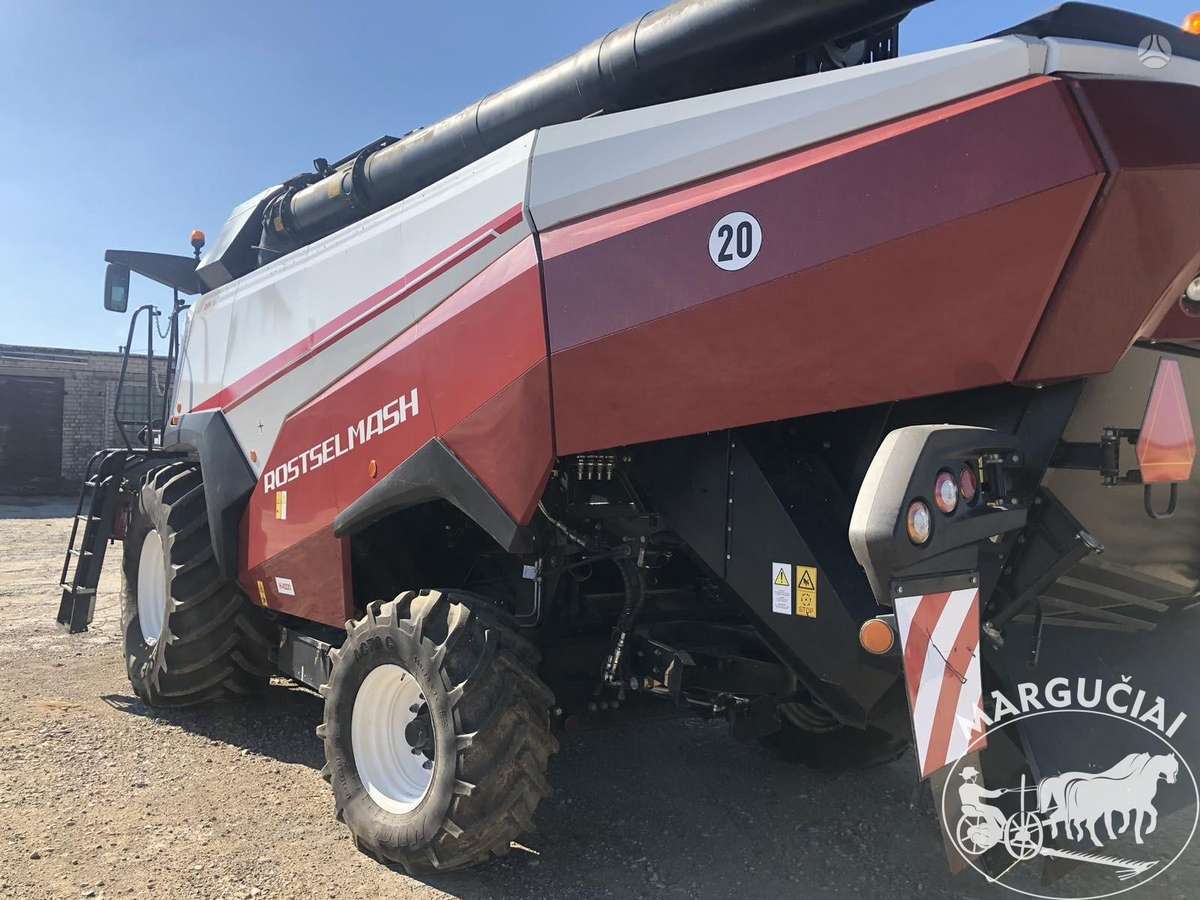 Rostselmash RSM 161, 7 m, комбайны