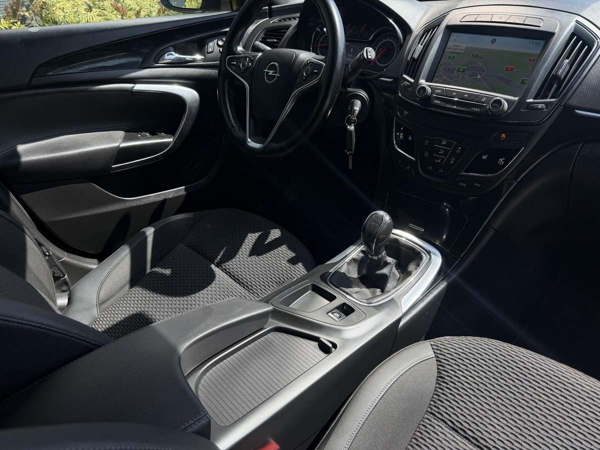 Opel Insignia, 2.0 l., Универсал