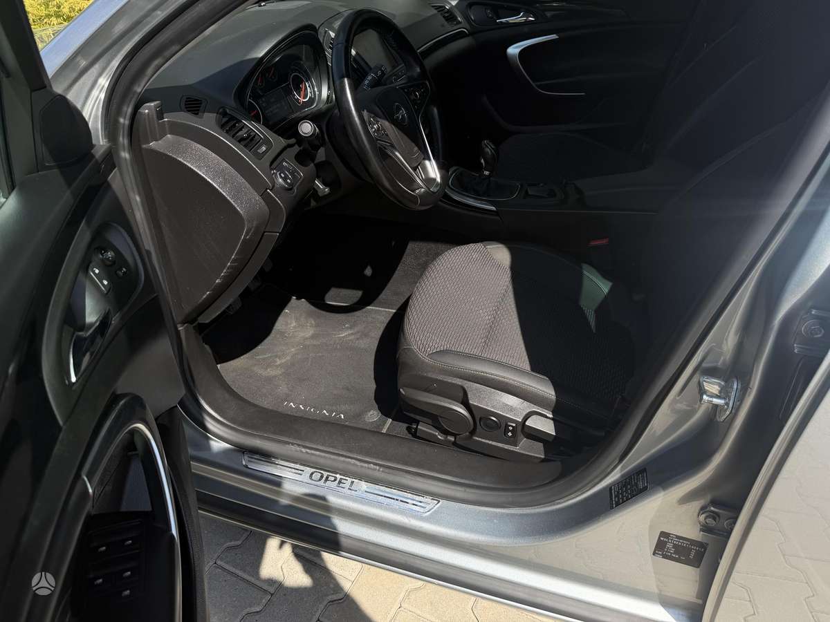Opel Insignia, 2.0 l., Универсал