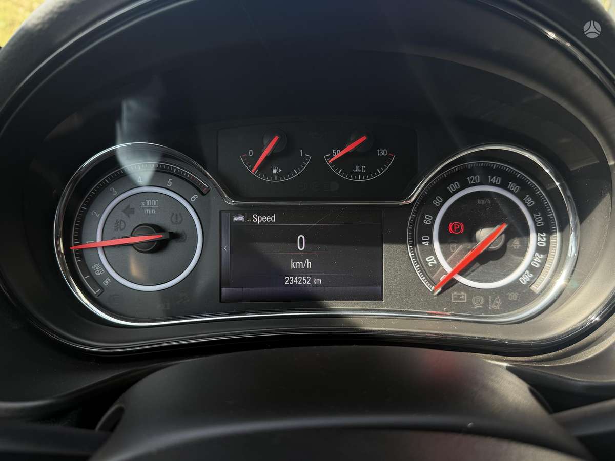 Opel Insignia, 2.0 l., Универсал