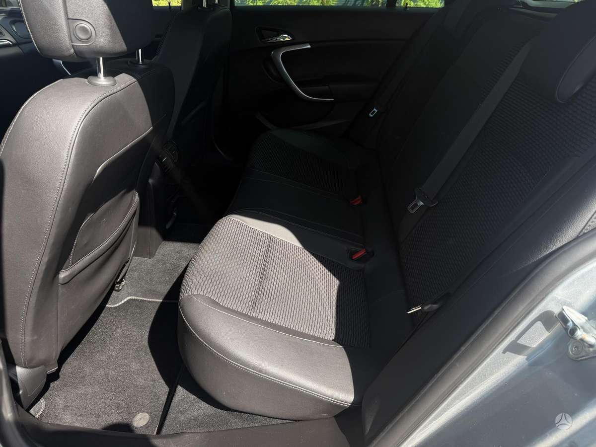 Opel Insignia, 2.0 l., Универсал