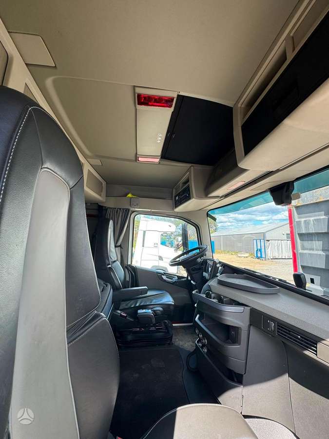 Volvo FH 460 6x4, самосвалы