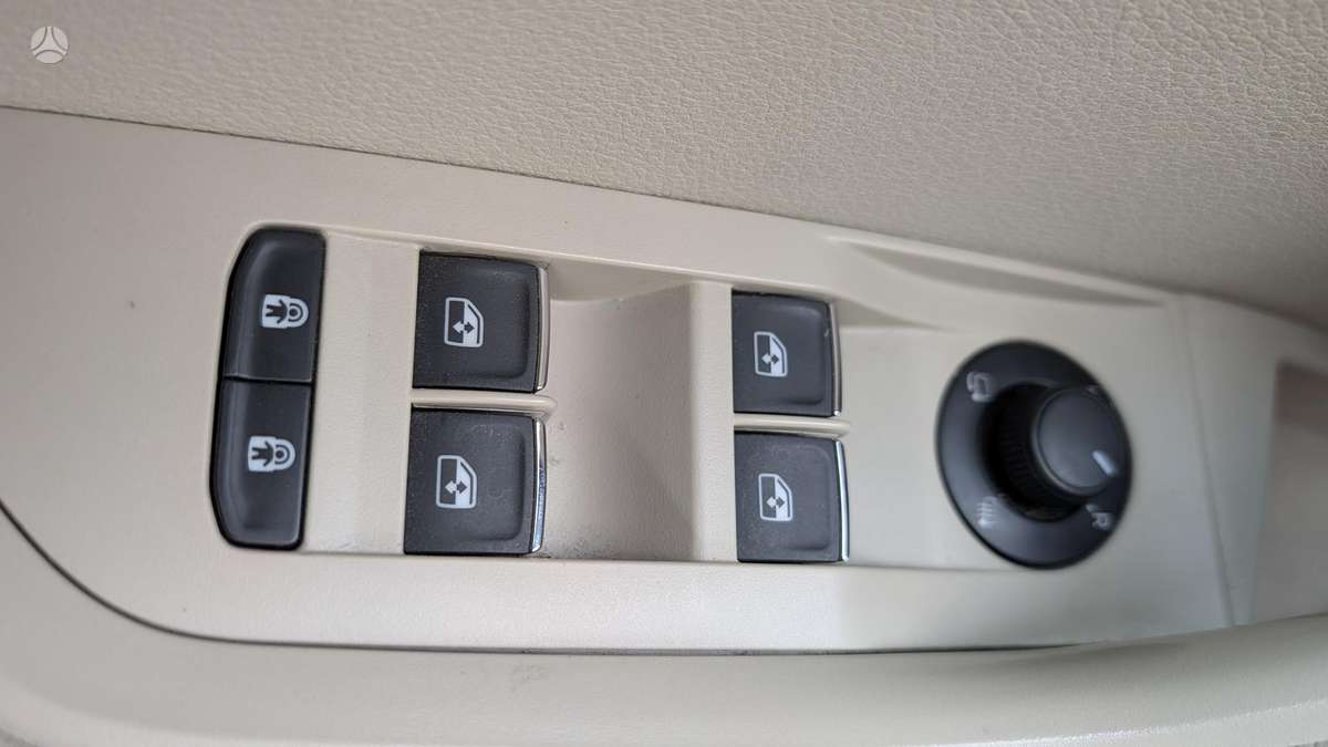 Skoda Superb, 1.8 l., Универсал