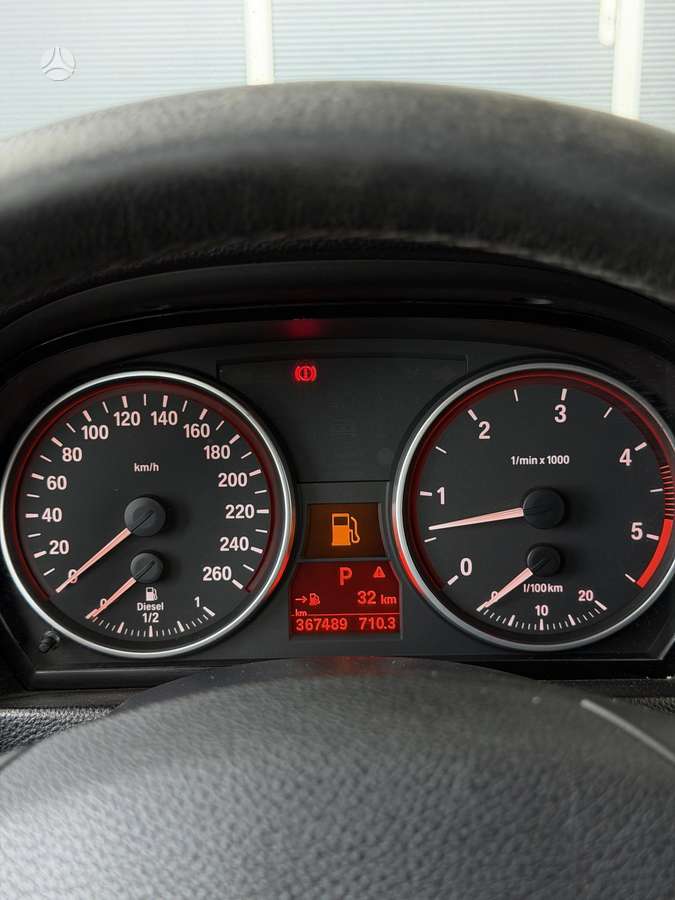 BMW 330, 3.0 l., wagon