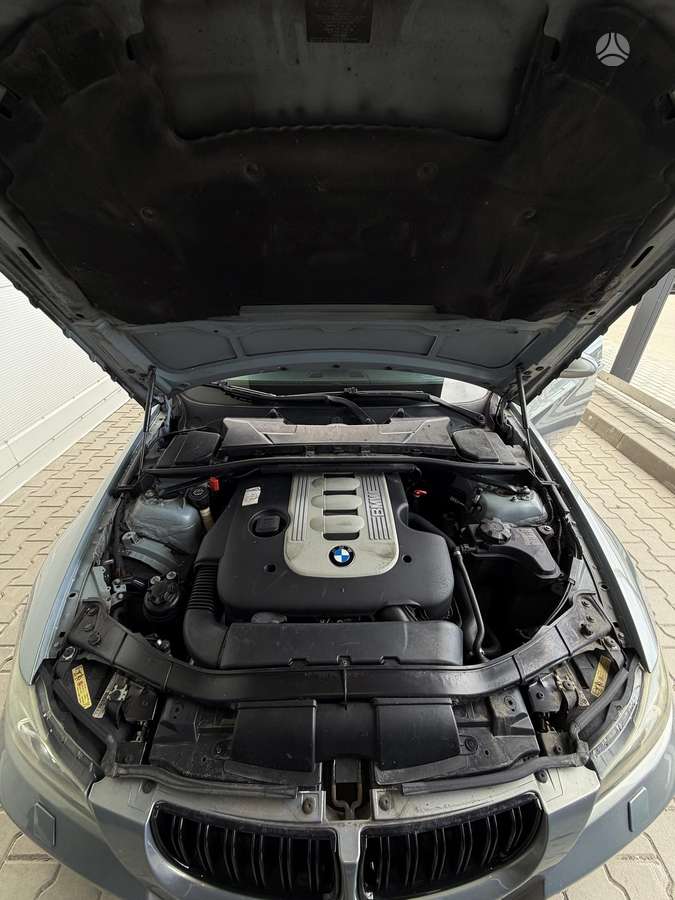 BMW 330, 3.0 l., Универсал