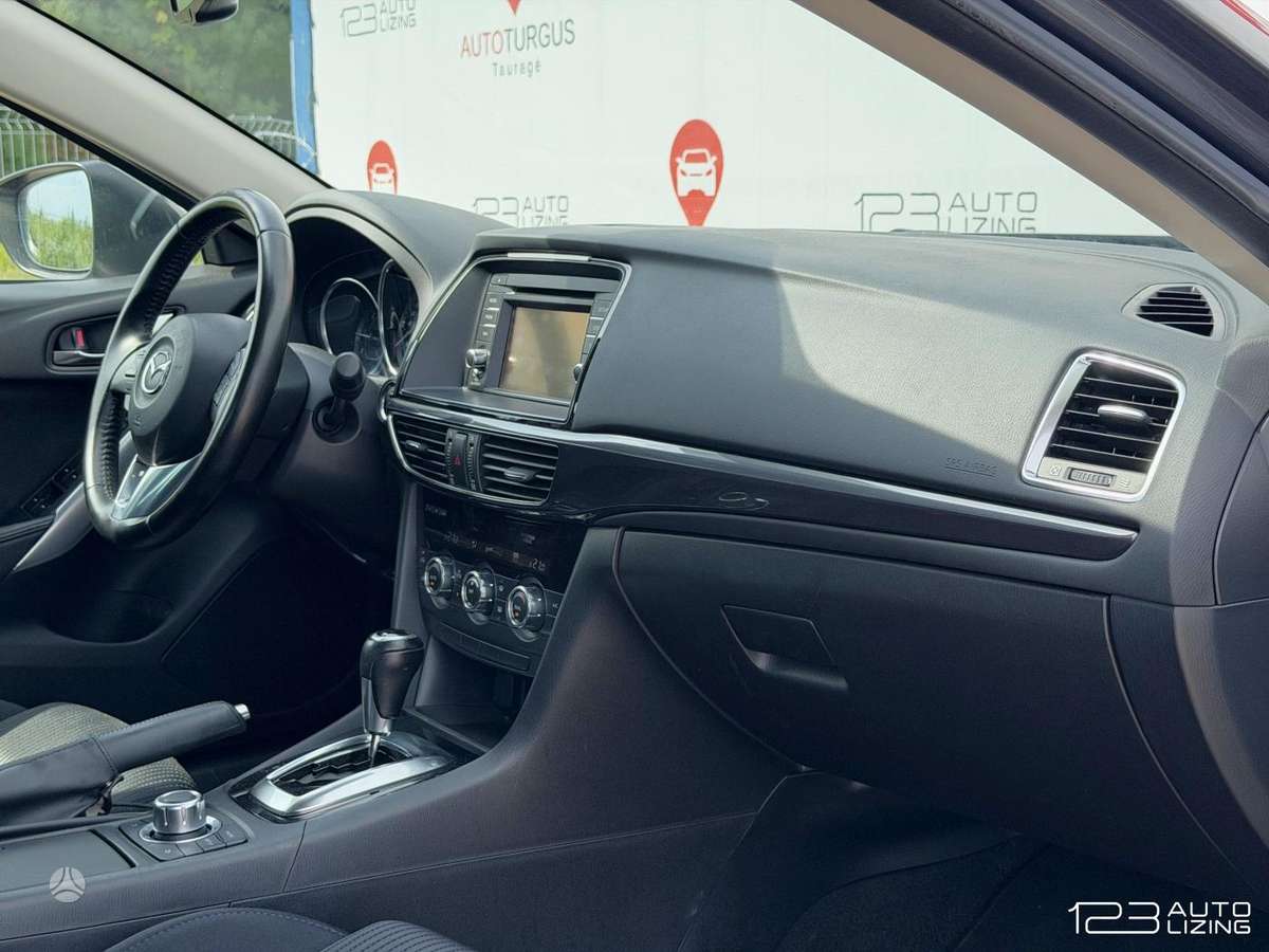 Mazda 6, 2.2 l., Седан