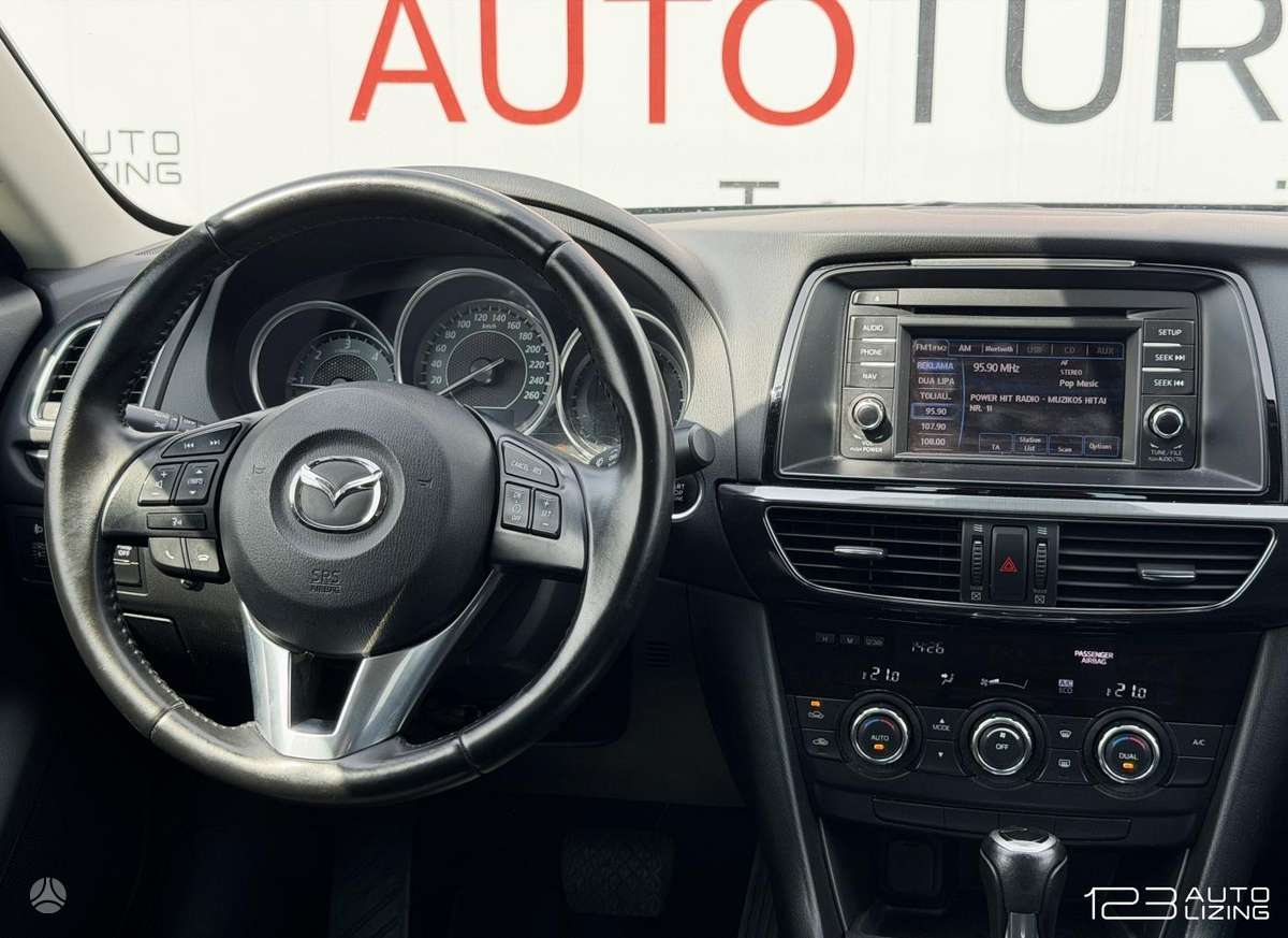 Mazda 6, 2.2 l., Седан