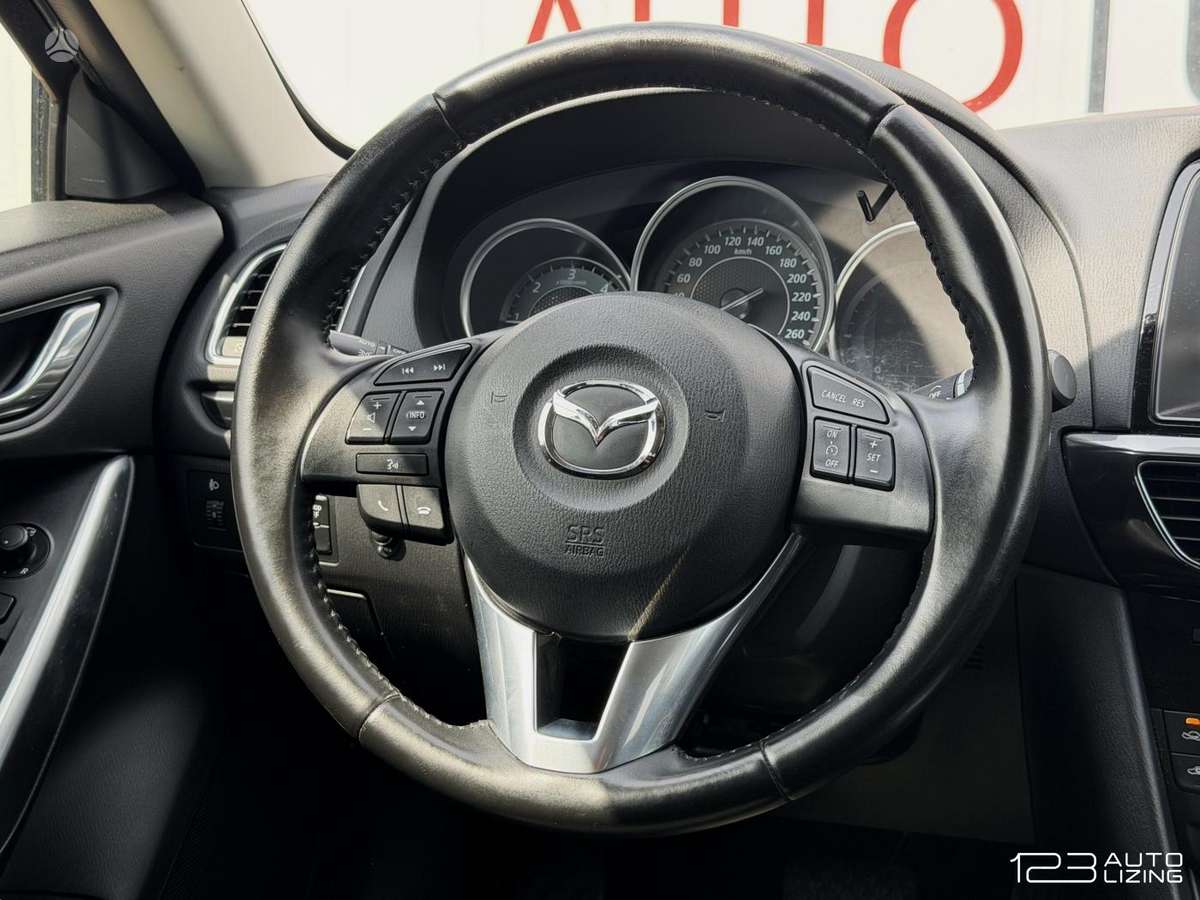 Mazda 6, 2.2 l., Седан