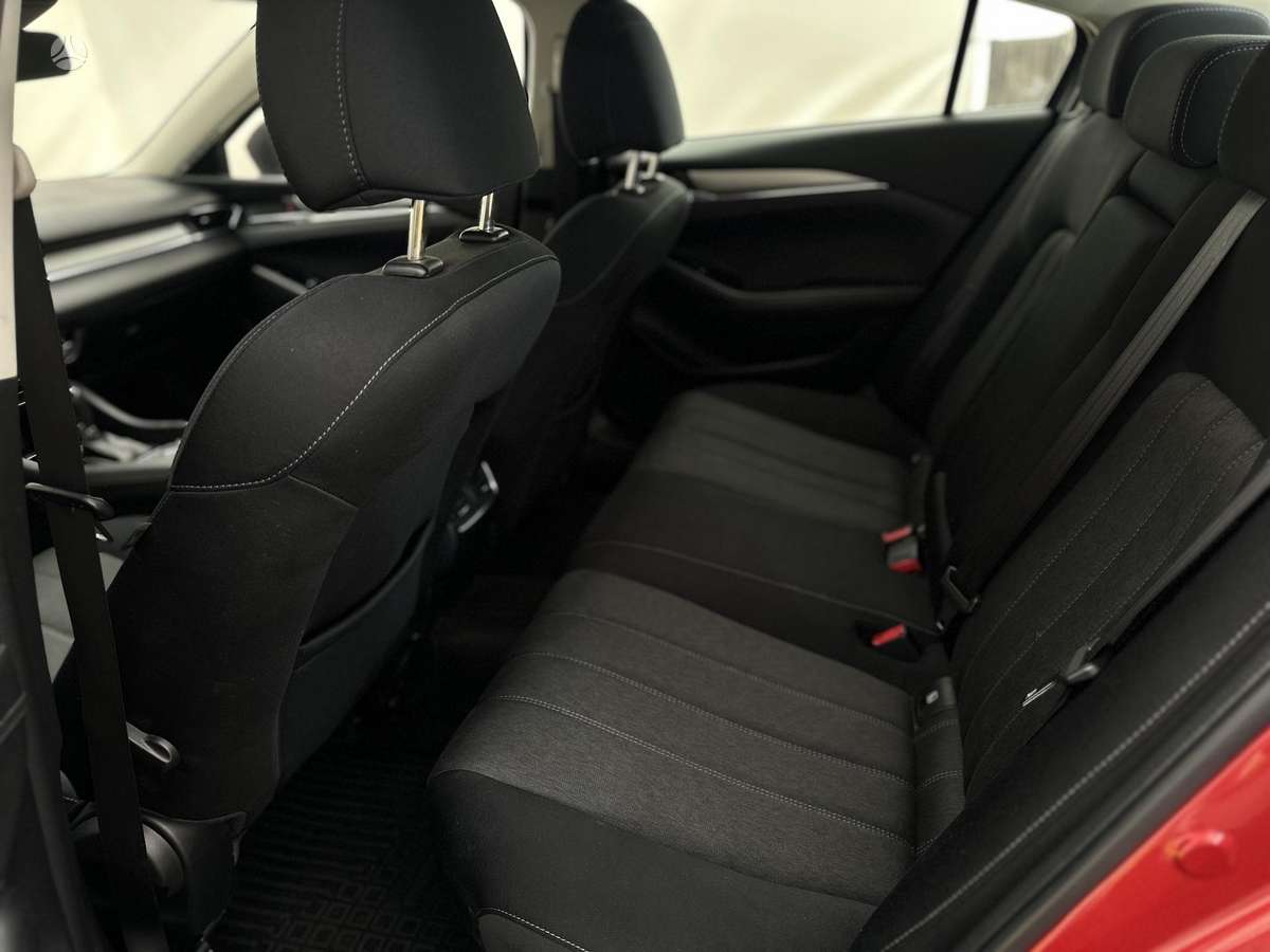 Mazda 6, 2.0 l., Седан