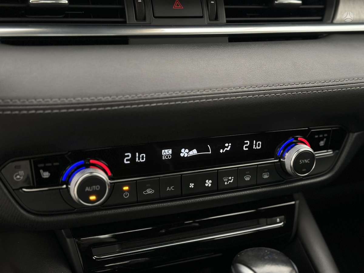 Mazda 6, 2.0 l., Седан