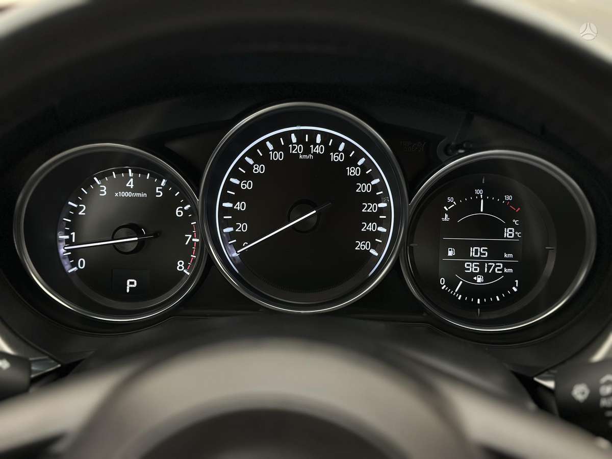 Mazda 6, 2.0 l., Седан