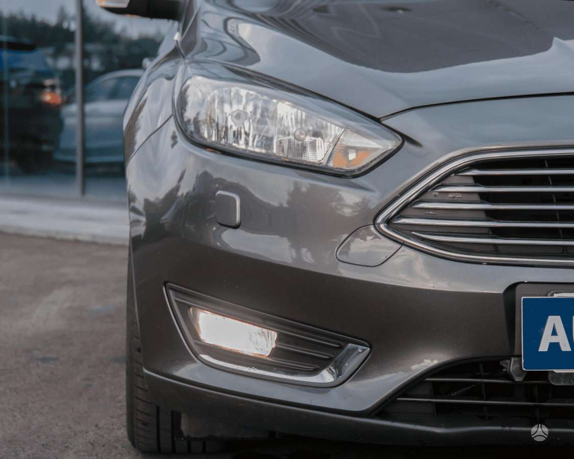 Ford Focus, 1.0 l., Хэтчбек
