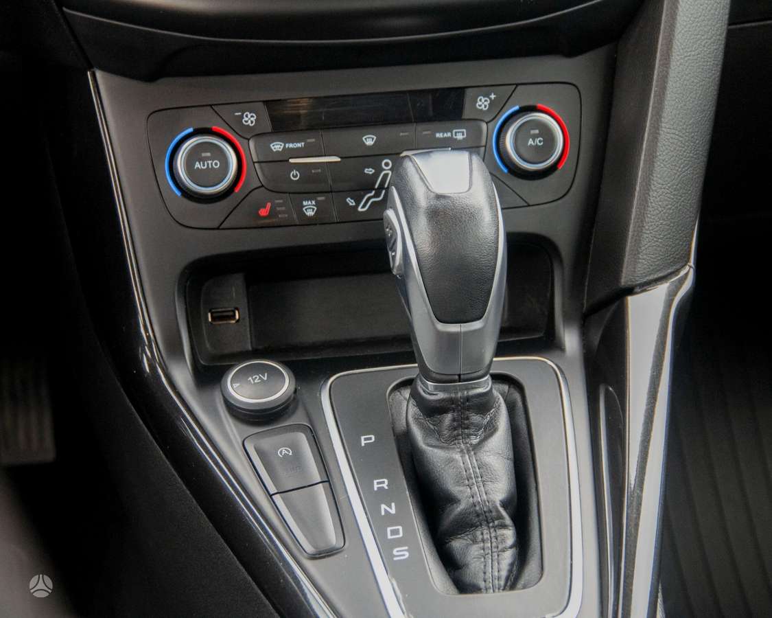 Ford Focus, 1.0 l., hatchback