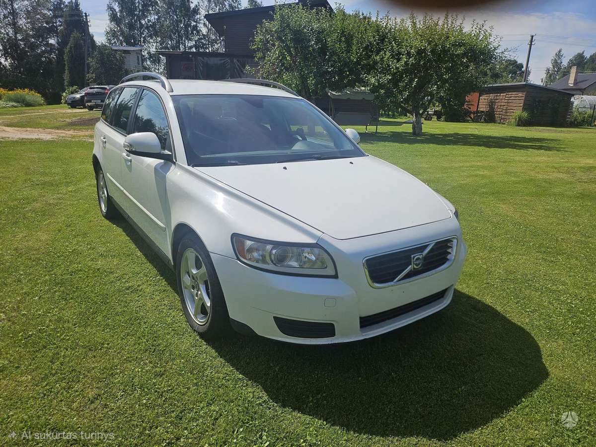 Volvo V50 - 2