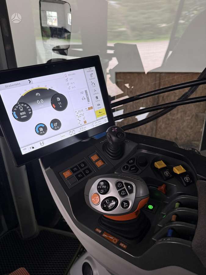 Claas Axion 960 CMATIC, traktoriai