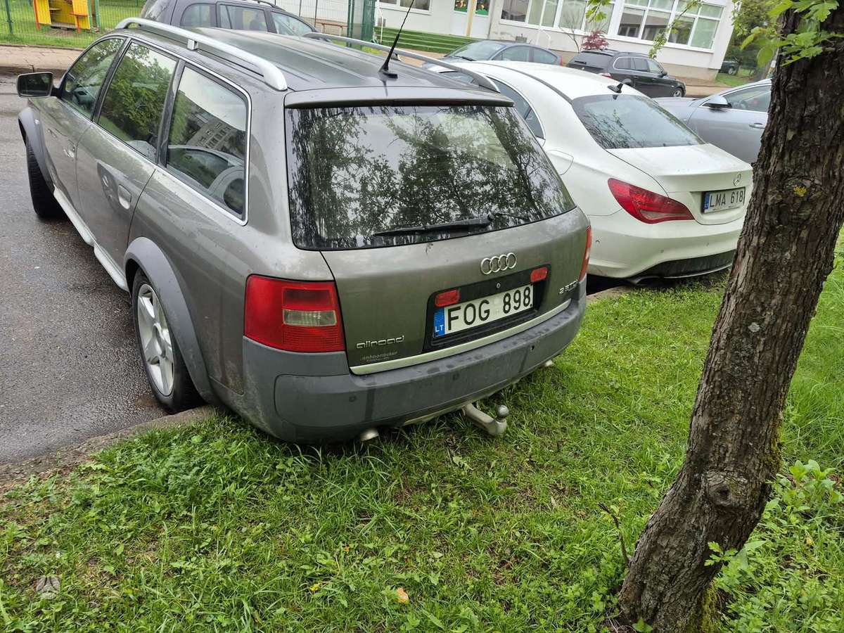 Audi A6 allroad, 2.5 l., Универсал