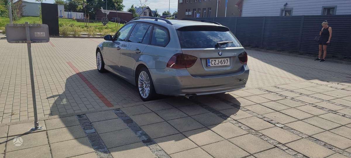 BMW 320, 2.0 l., wagon