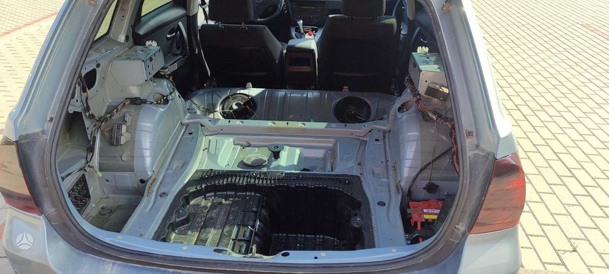 BMW 320, 2.0 l., wagon