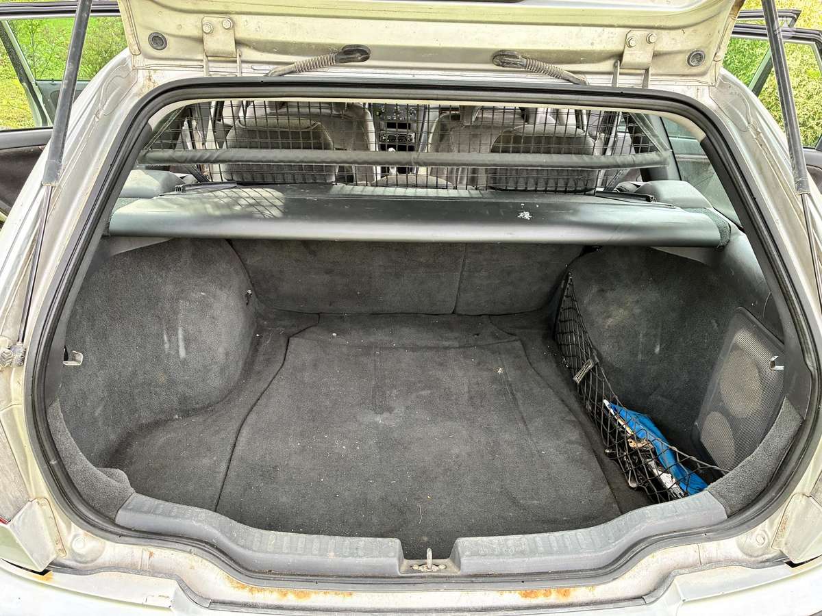 Volvo V40, 1.9 l., Универсал