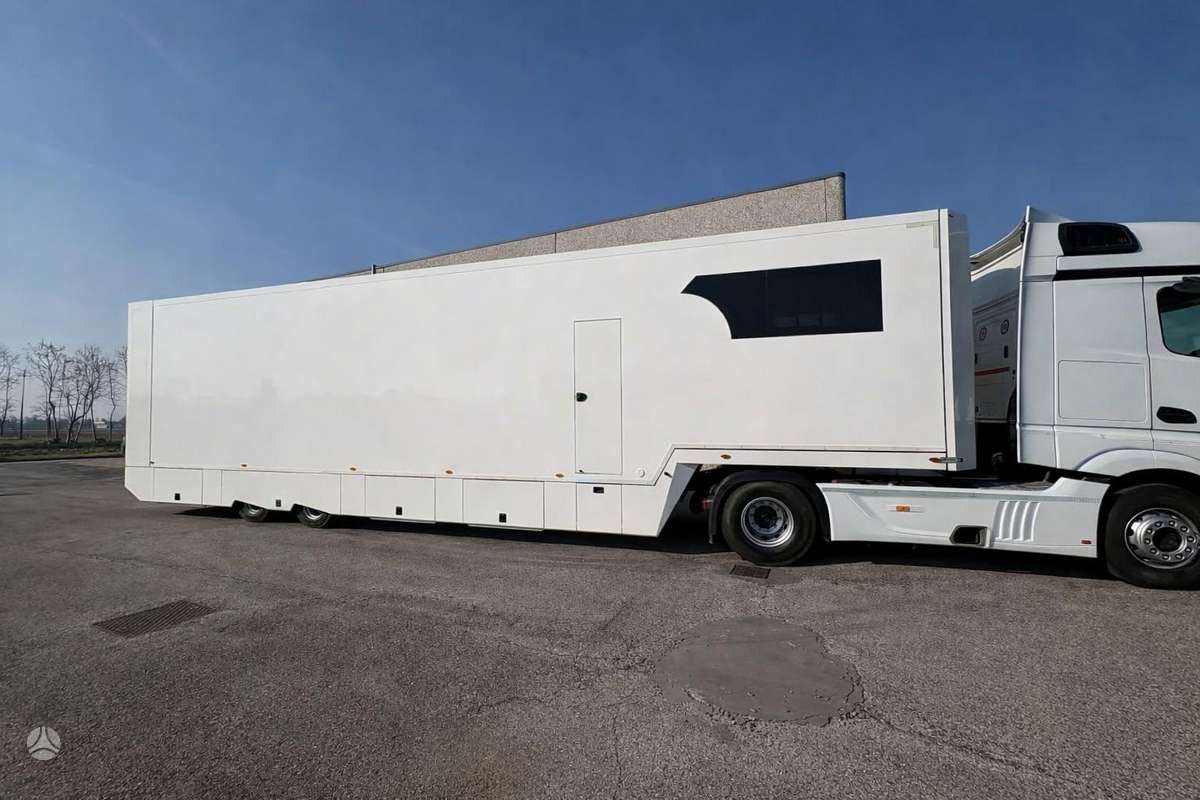 -Kita- Turatello SR, auto transporter