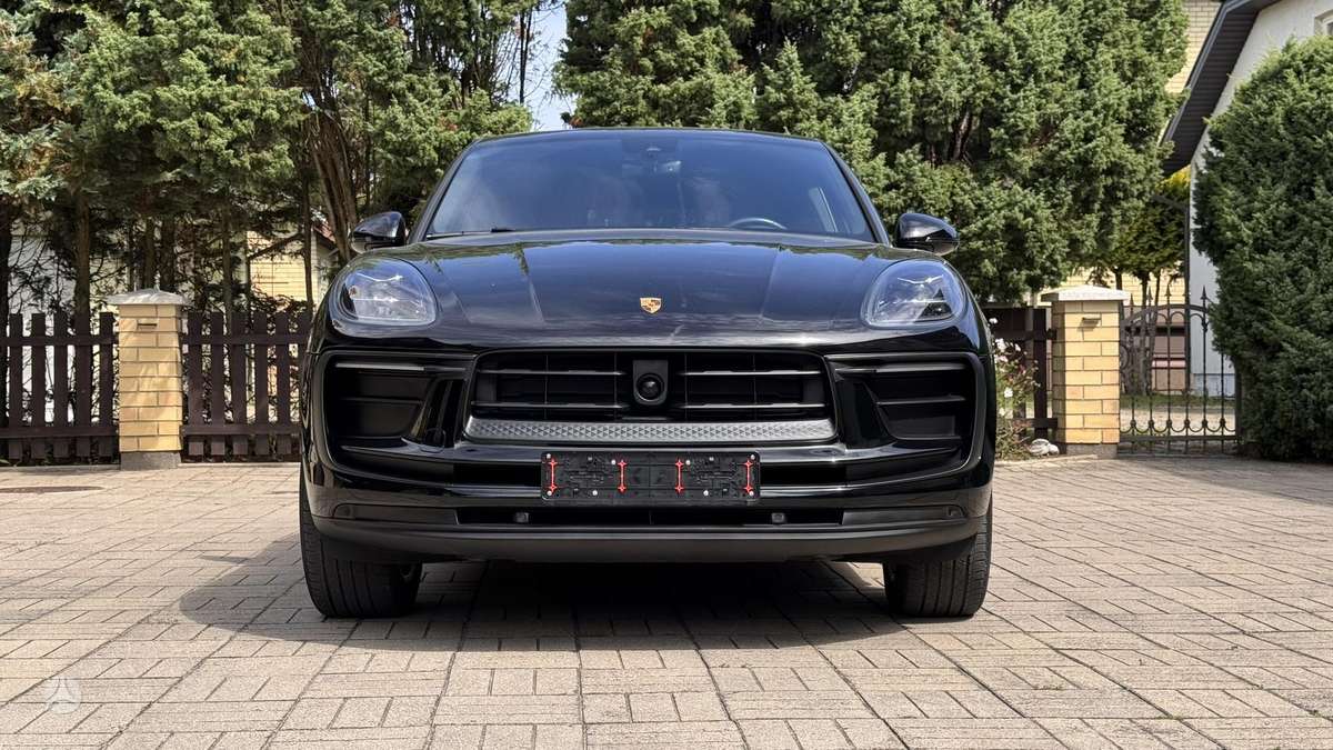 Porsche Macan - 2