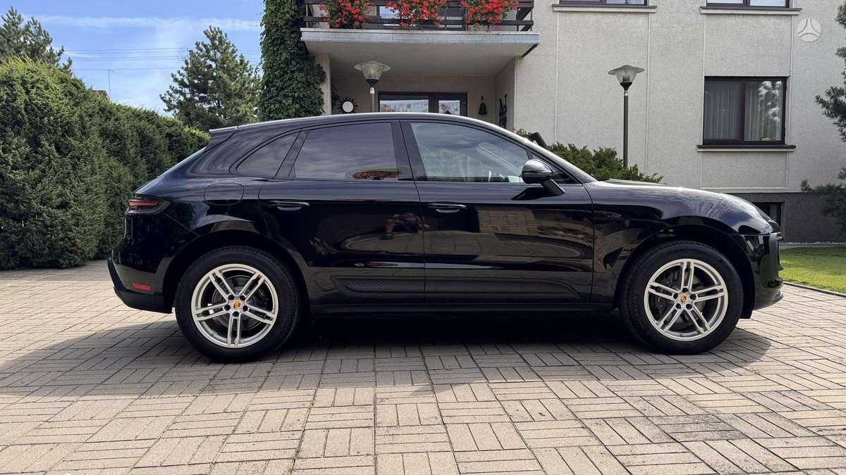 Porsche Macan - 4