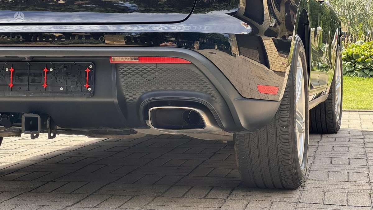 Porsche Macan - 8