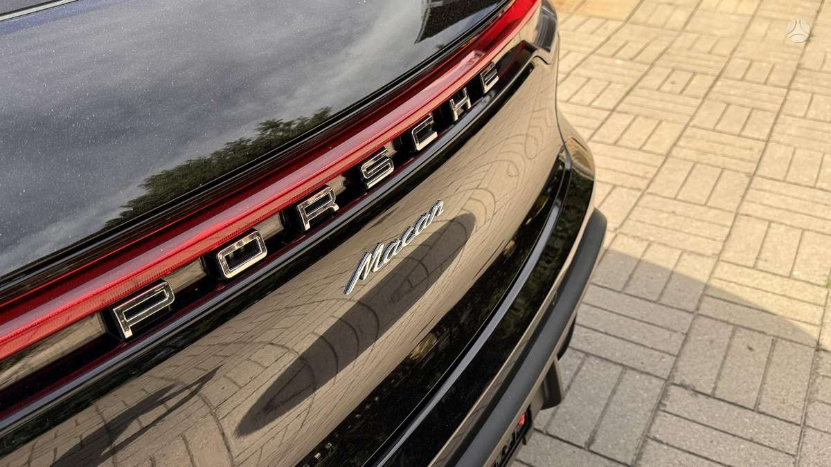 Porsche Macan - 10