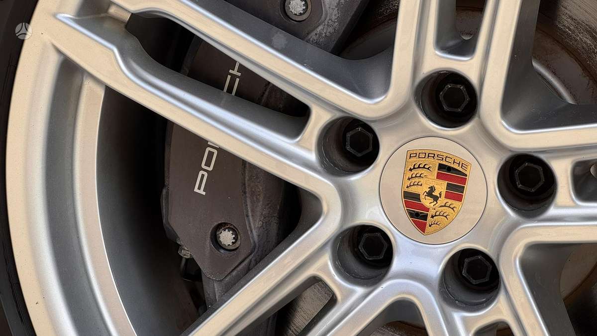 Porsche Macan - 7