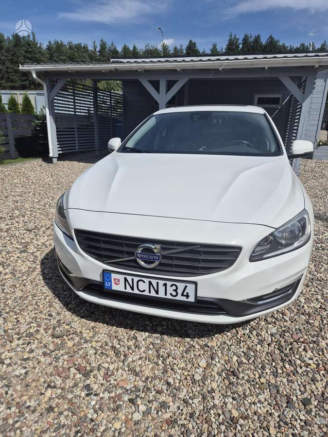 Volvo S60 - 1