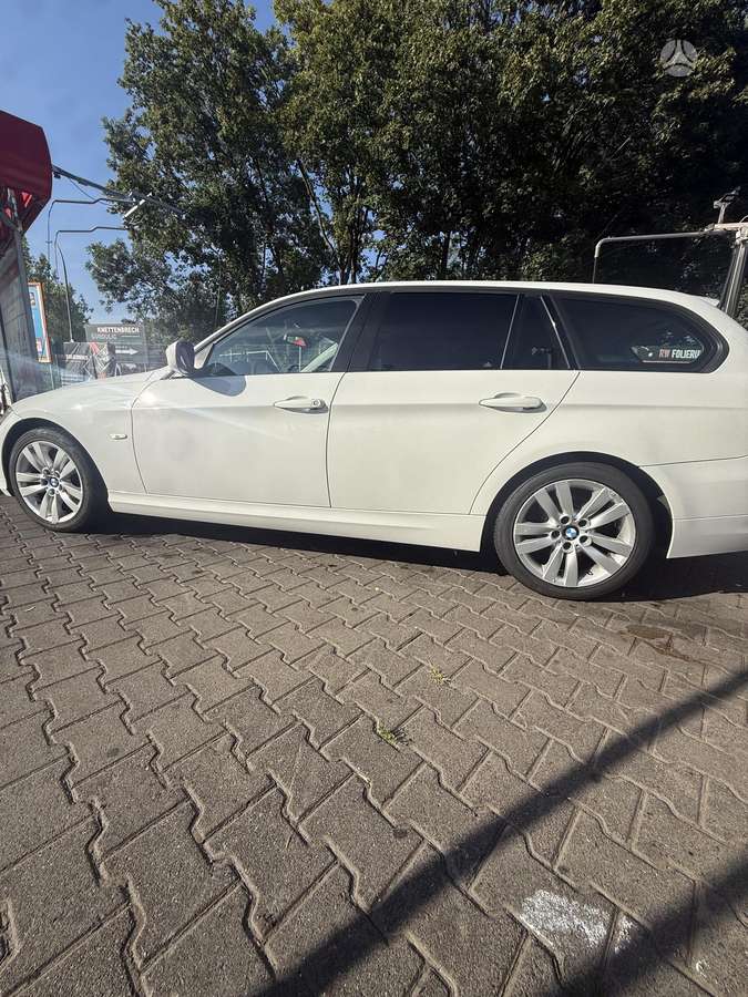 BMW 320, 2.0 l., Универсал