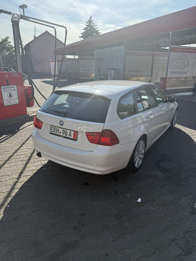BMW 320, 2.0 l., Универсал