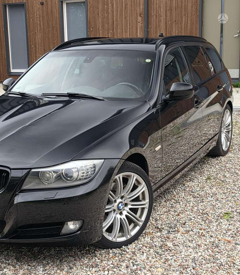 BMW 320, 2.0 l., wagon